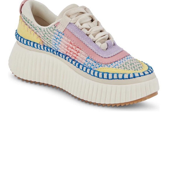 Brand new in box - Picture 2 of 4